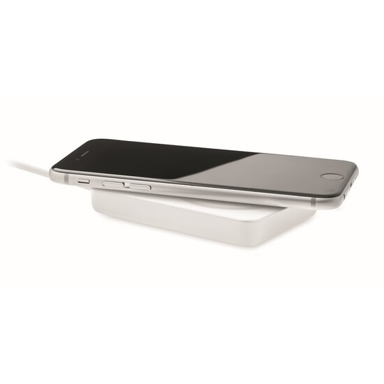 Powerbank mit Ladestation 15W